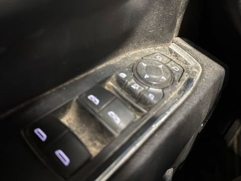 Used 2024 Chevrolet Silverado 3500 LTZ image 15