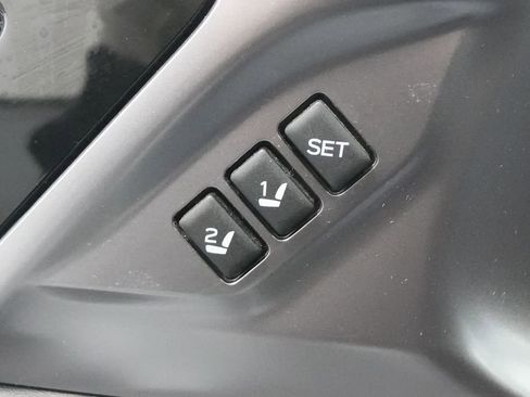 Used 2023 Subaru Outback Limited image 18