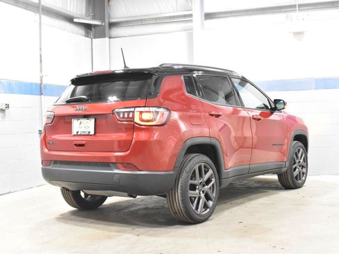 Used 2026 Jeep Compass Limited AWD/4WD image 28