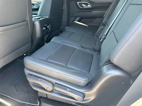 Certified 2023 Chevrolet Tahoe Z71 w/ Luxury Package image 22