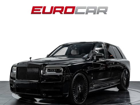 Used 2022 Rolls-Royce Cullinan w/ Cullinan Package AWD/4WD image 1
