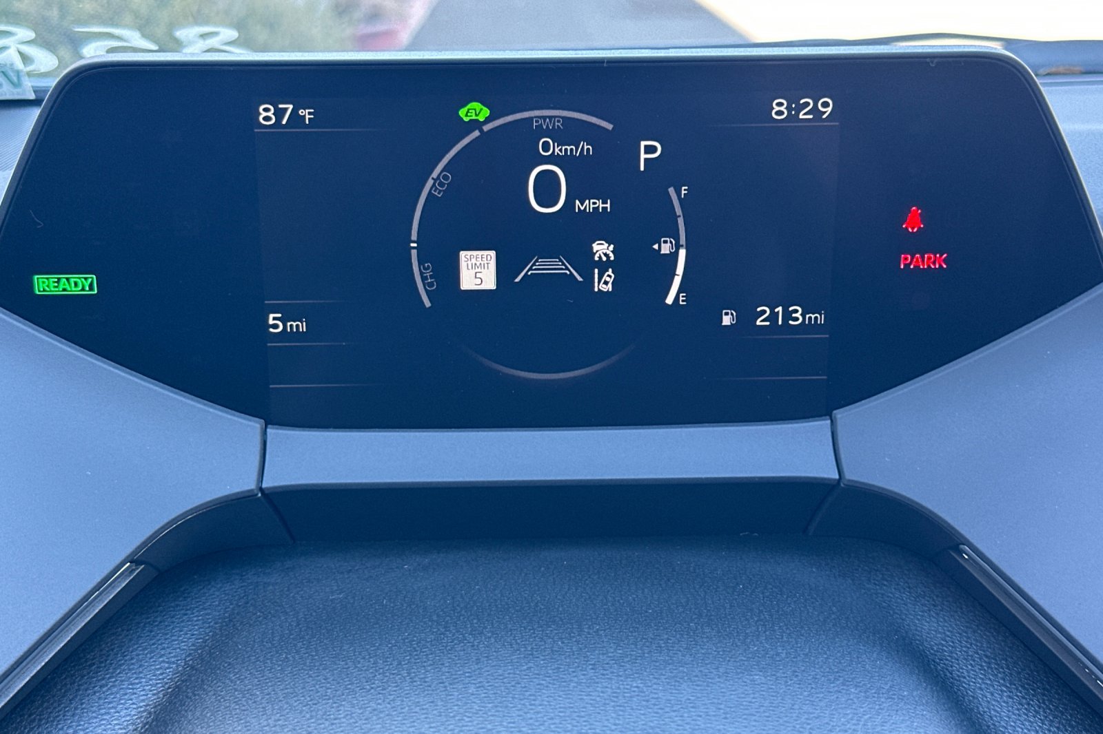 New 2027 Toyota Prius Limited AWD/4WD image 29
