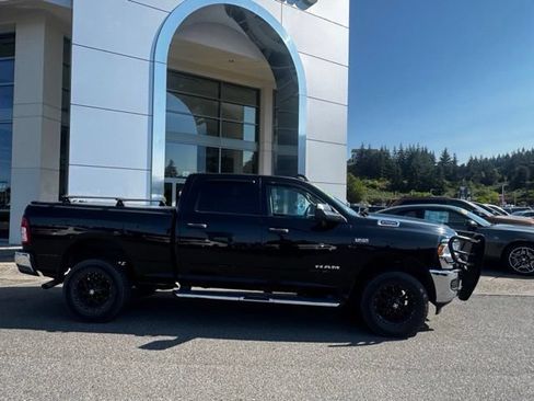 Used 2019 RAM 2500 Tradesman AWD/4WD image 2