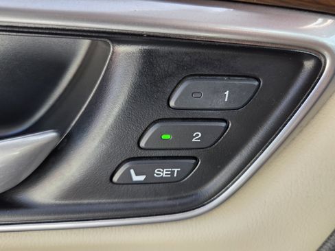 Used 2022 Honda CR-V Touring image 39
