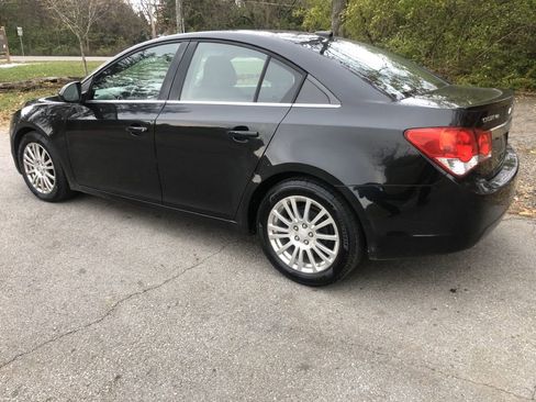 Used 2012 Chevrolet Cruze Eco image 9