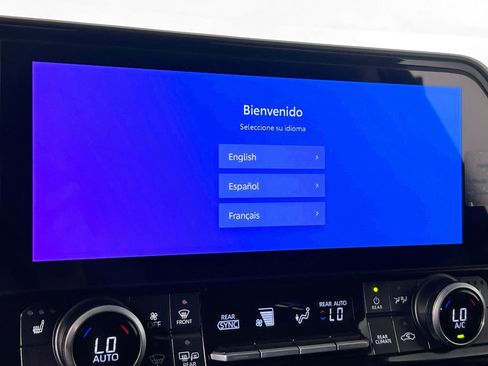 Used 2026 Toyota Highlander XLE AWD/4WD image 27