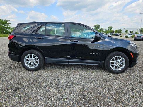 Used 2024 Chevrolet Equinox LS w/ LPO, Floor Liner Package FWD image 8