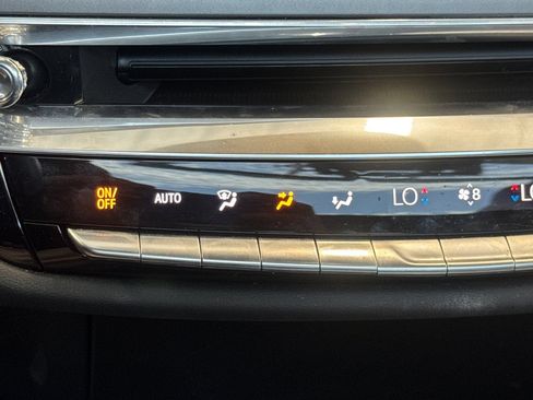 Certified 2024 Cadillac Lyriq Tech RWD image 26