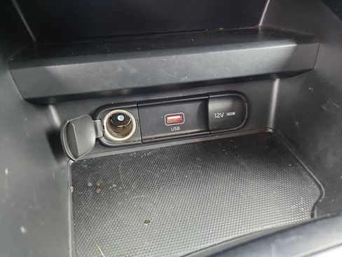 Used 2021 Kia Soul X-Line image 29