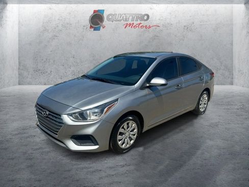 Used 2022 Hyundai Accent SE FWD image 1