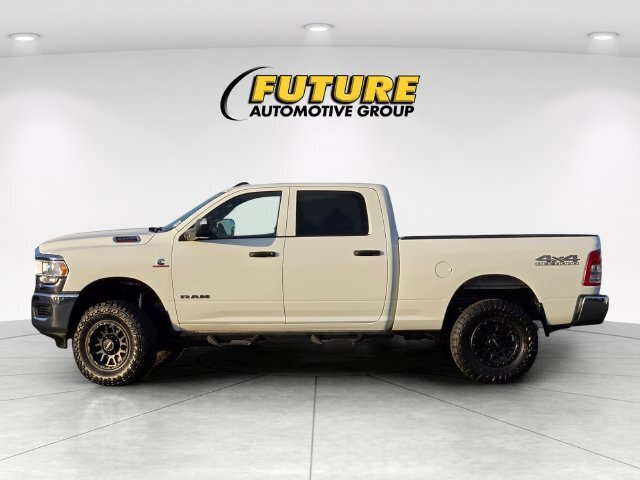 Used 2022 RAM 2500 Tradesman w/ Chrome Appearance Group AWD/4WD image 9