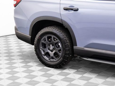 New 2026 Honda Pilot TrailSport image 39
