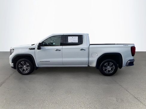 Used 2024 GMC Sierra 1500 SLT image 8