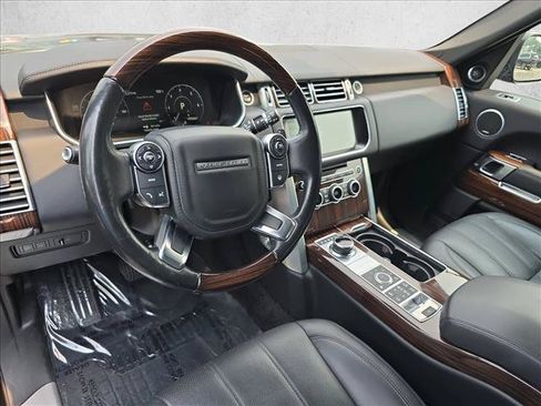 Used 2017 Land Rover Range Rover HSE AWD/4WD image 16