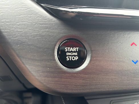 Used 2025 Nissan Murano SL w/ Cargo Package AWD/4WD image 16