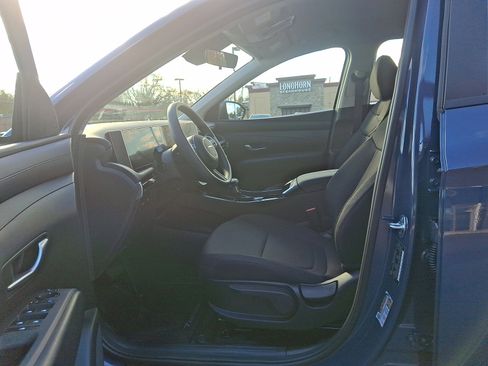 New 2026 Hyundai Tucson SE image 6