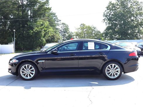 Used 2013 Jaguar XF RWD image 4