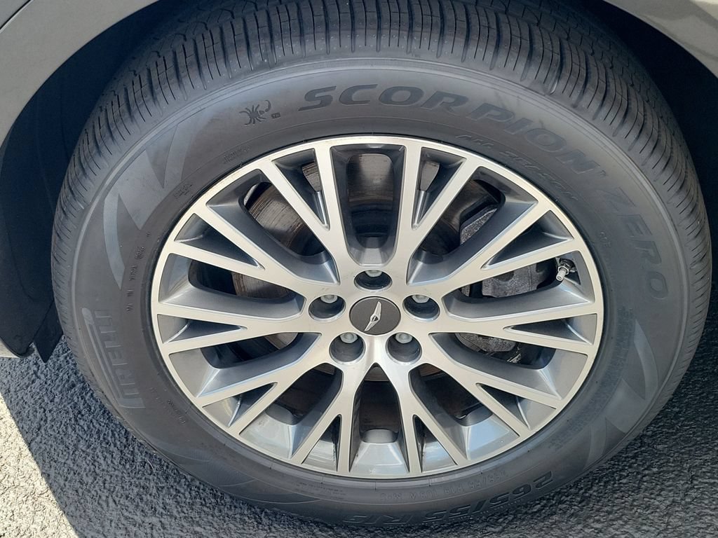 Used 2021 Genesis GV80 2.5T AWD/4WD image 7