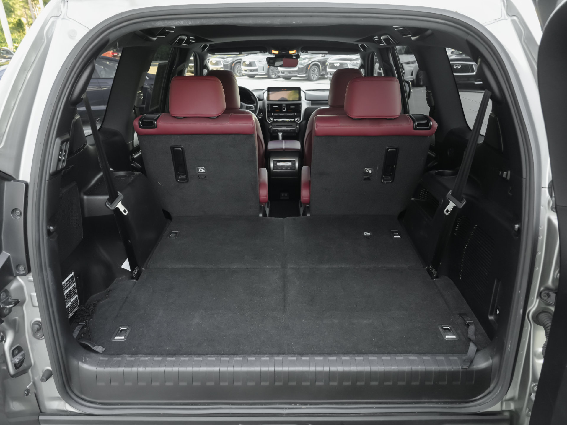 Used 2022 Lexus GX 460 Premium w/ Accessory Package AWD/4WD image 44