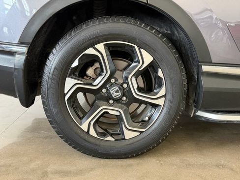 Used 2017 Honda CR-V Touring image 9