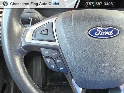 Used 2016 Ford Fusion Titanium FWD image 15