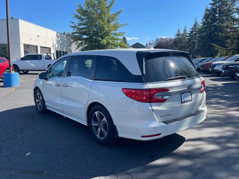 Used 2018 Honda Odyssey Touring image 3