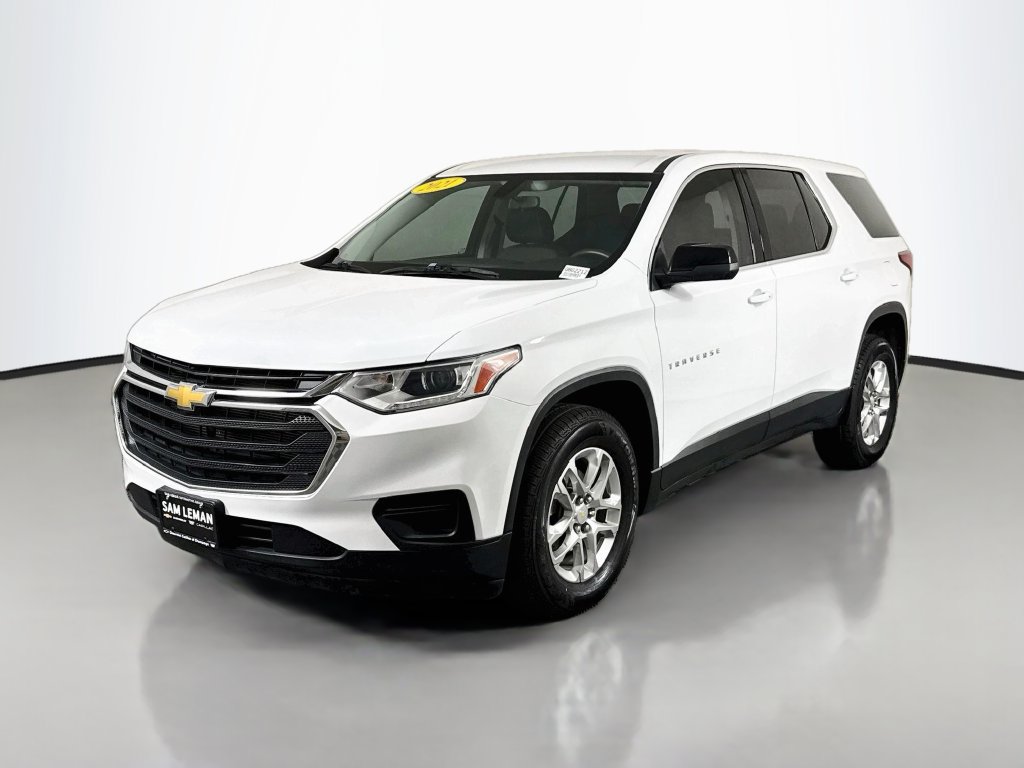 Used 2021 Chevrolet Traverse LS w/ LPO, Cargo Package FWD image 3