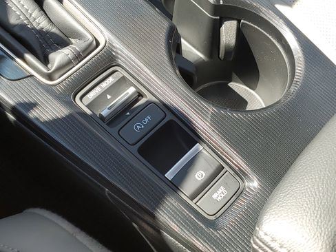 Used 2024 Honda Civic Touring image 29