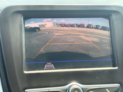 Certified 2021 Chevrolet Equinox LT FWD image 19