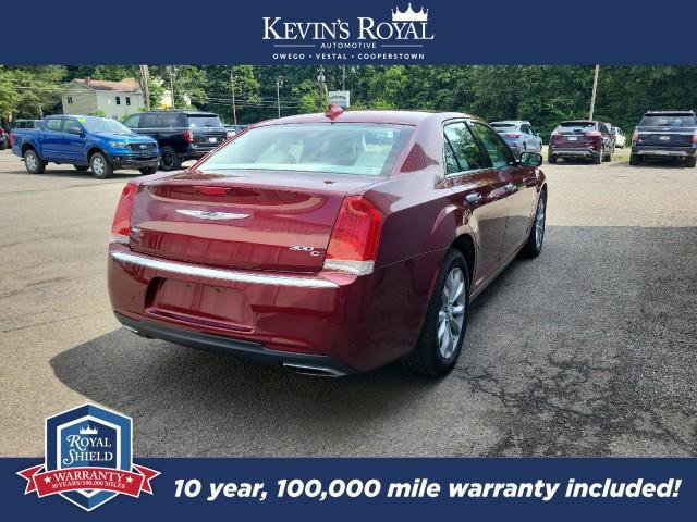 Used 2015 Chrysler 300 C w/ Light Group AWD/4WD image 6