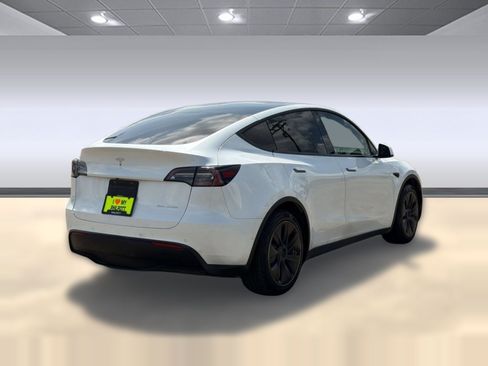 Used 2020 Tesla Model Y Long Range AWD/4WD image 9
