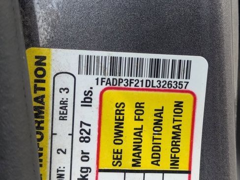 Used 2013 Ford Focus SE image 14