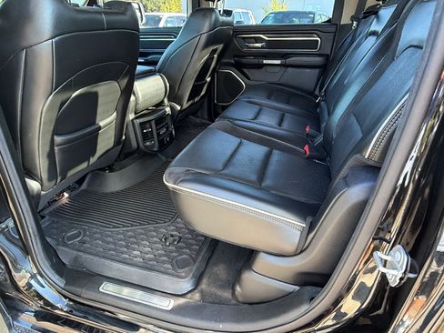 Used 2019 RAM 1500 Laramie AWD/4WD image 23