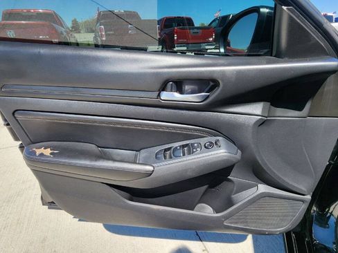 Used 2019 Nissan Altima 2.5 S FWD image 10