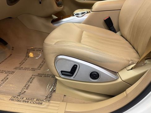 Used 2009 Mercedes-Benz R 350 4MATIC image 10