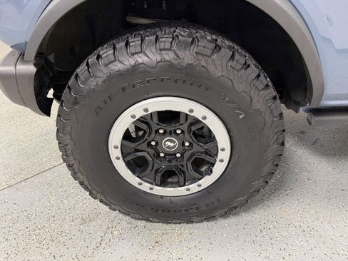 Used 2023 Ford Bronco Badlands w/ Sasquatch Package image 33
