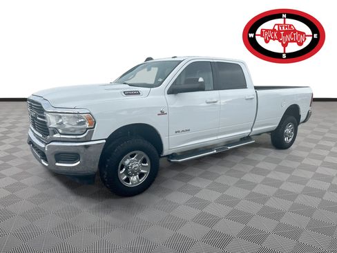 Used 2021 RAM 2500 Big Horn AWD/4WD image 3
