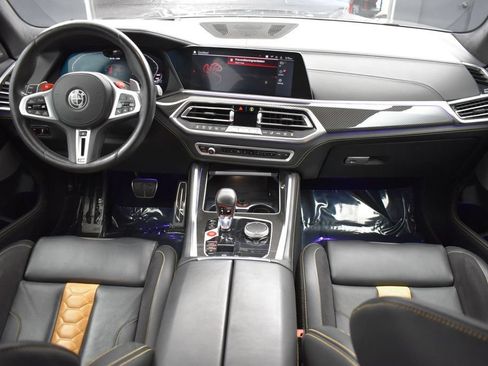 Used 2021 BMW X5 M AWD/4WD image 17