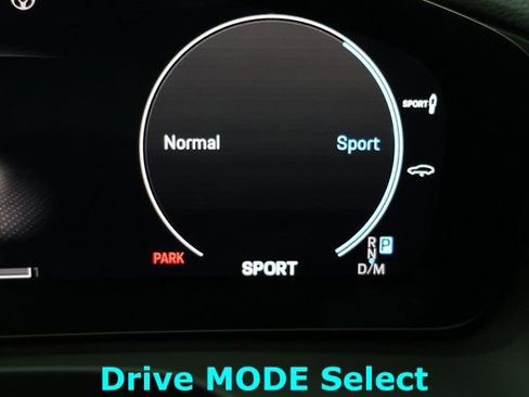 Used 2024 Porsche Panamera 4 image 30