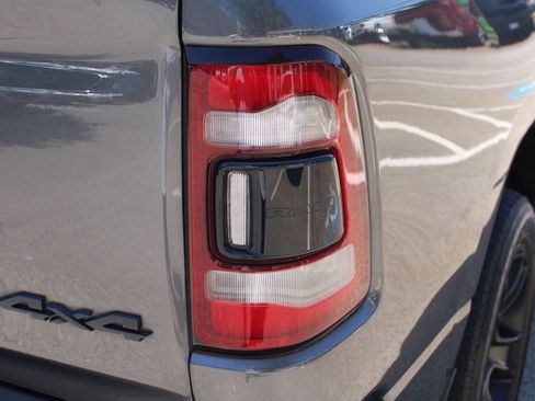 Used 2020 RAM 1500 Big Horn AWD/4WD image 11