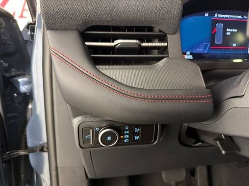 Used 2025 Ford Explorer ST-Line RWD image 21