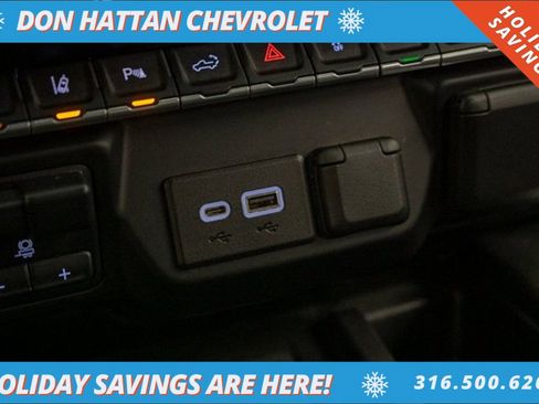 Used 2021 Chevrolet Silverado 2500 LTZ w/ LTZ Plus Package image 12