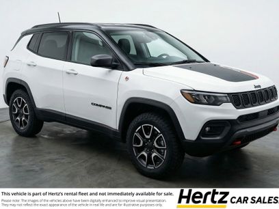 Used 2025 Jeep Compass Trailhawk