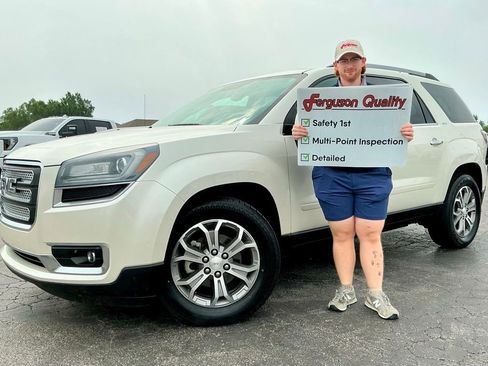 Used 2015 GMC Acadia SLT FWD image 1