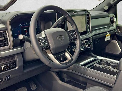 New 2025 Ford F250 Platinum image 3