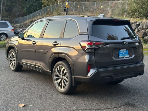 New 2025 Subaru Forester Touring image 3