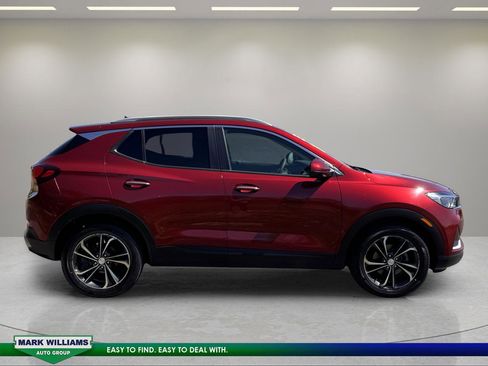 Used 2022 Buick Encore GX Select FWD image 2