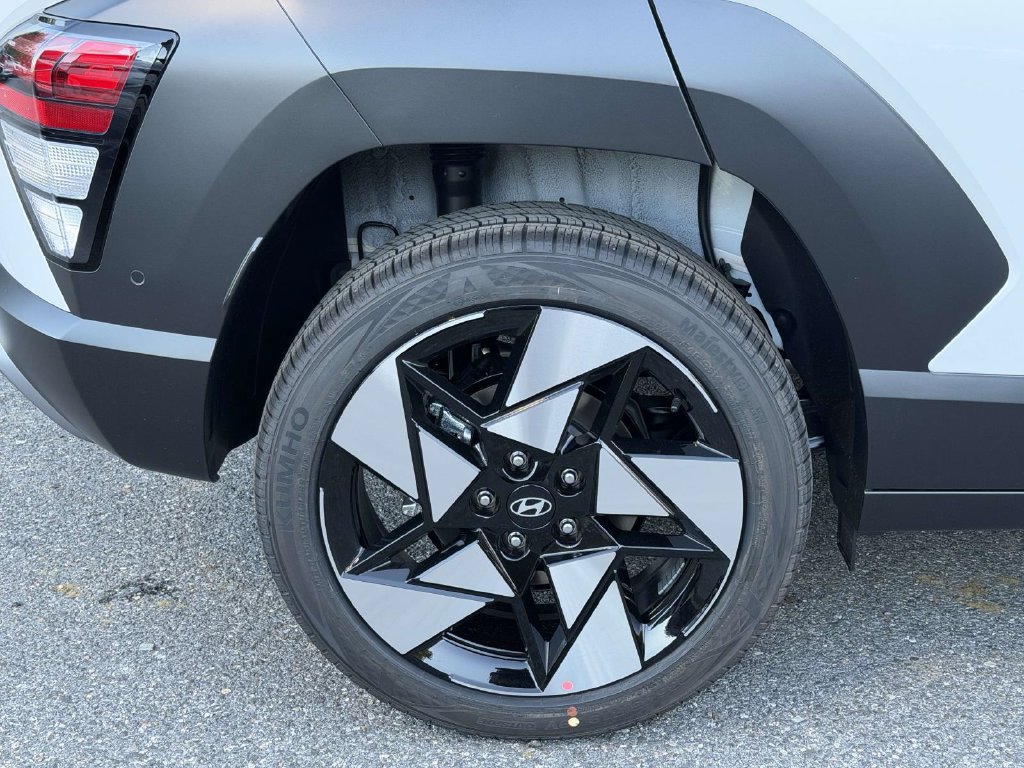 New 2027 Hyundai Kona Limited AWD/4WD image 7