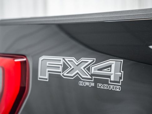 Certified 2023 Ford F150 Lariat w/ Equipment Group 502A High image 19