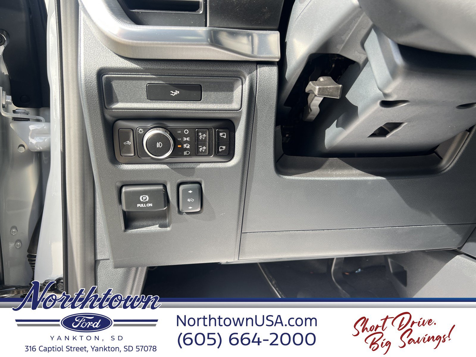 New 2026 Ford F150 Lariat w/ Equipment Group 502A High AWD/4WD image 17